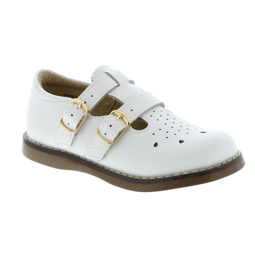 Footmates ad: Free Shipping on Timeless Shoes