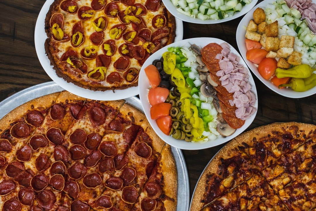 Creno's Pizza South Zanesville ad: Creno's South- Driver