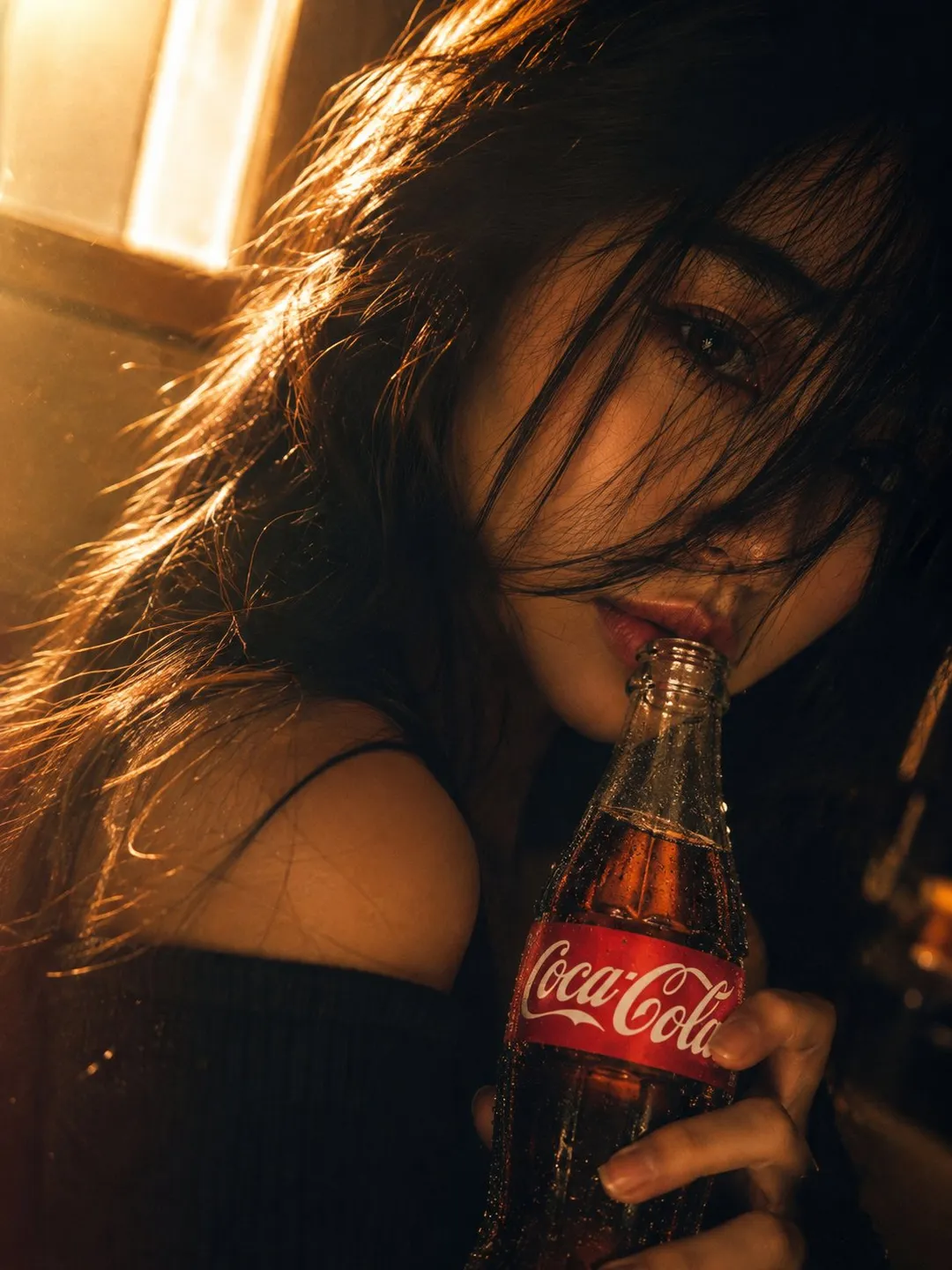 Luxury Pepsi Commercial With Identity-Preserved Woma